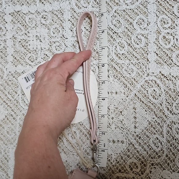 Pixie Mood Stacy Wristlet - Rose/Metallica Cork - Picture 13 of 13